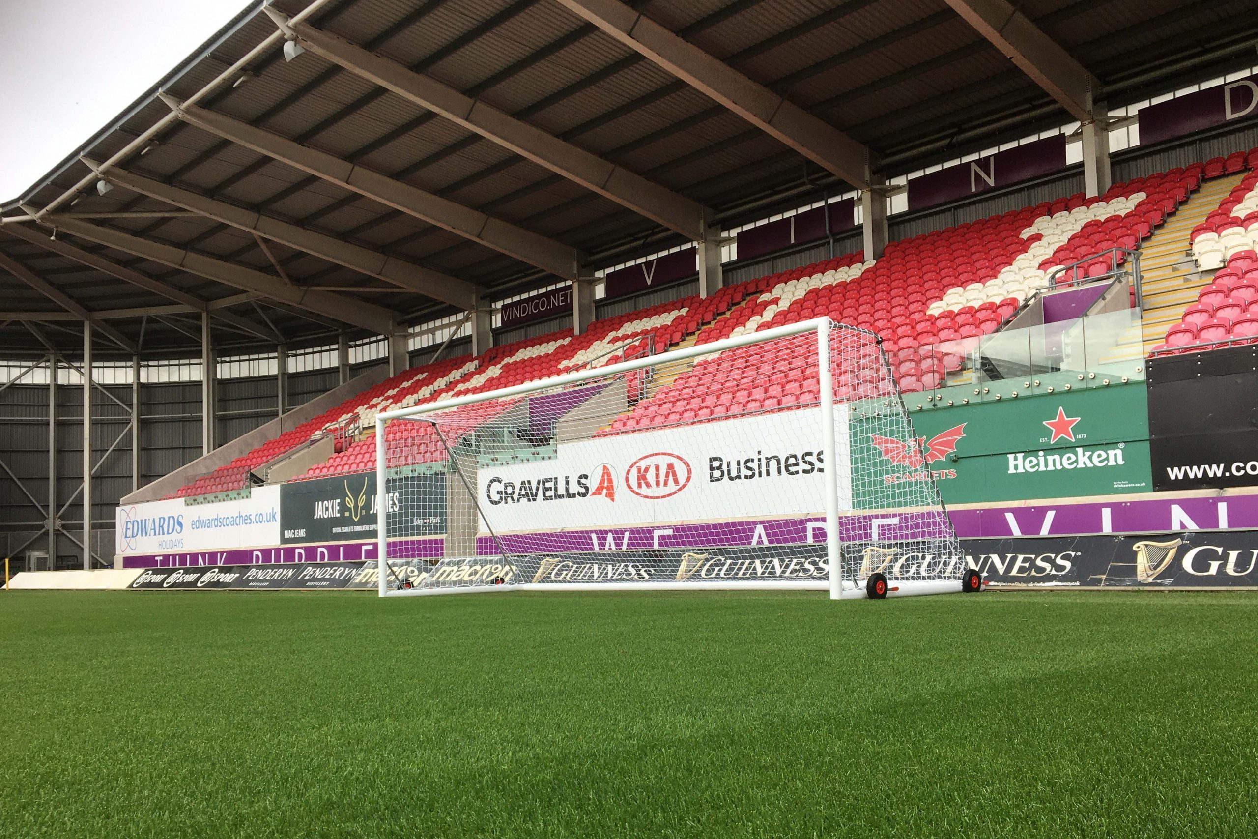2x Free-standing 11-a-side Full Size Goals